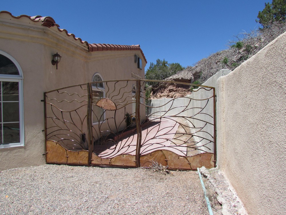 Walking Gates Albuquerque Custom Gates By Jose Varela